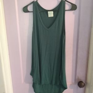 2 High Low loose long tanks